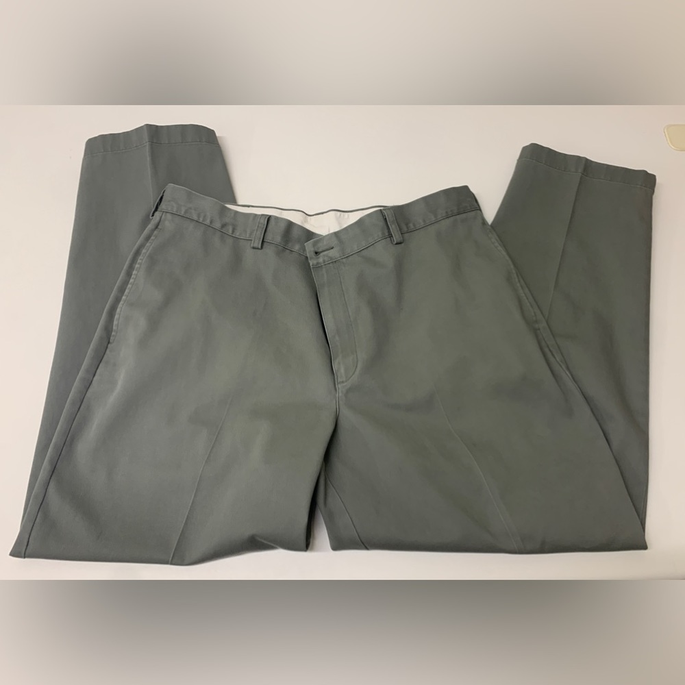 Vintage Y2K Men’s 37 x 30 Olive Green Cotton L.L. BEAN Khaki Chino Pants